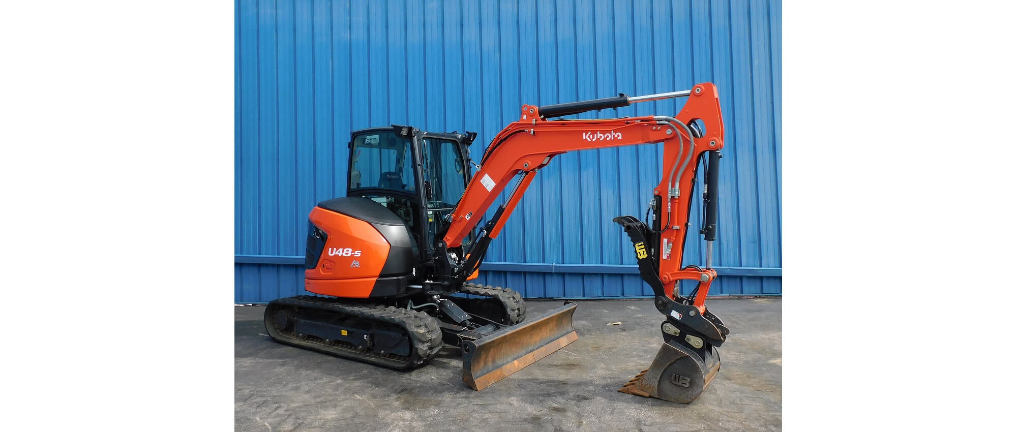 Kubota U485 for sale