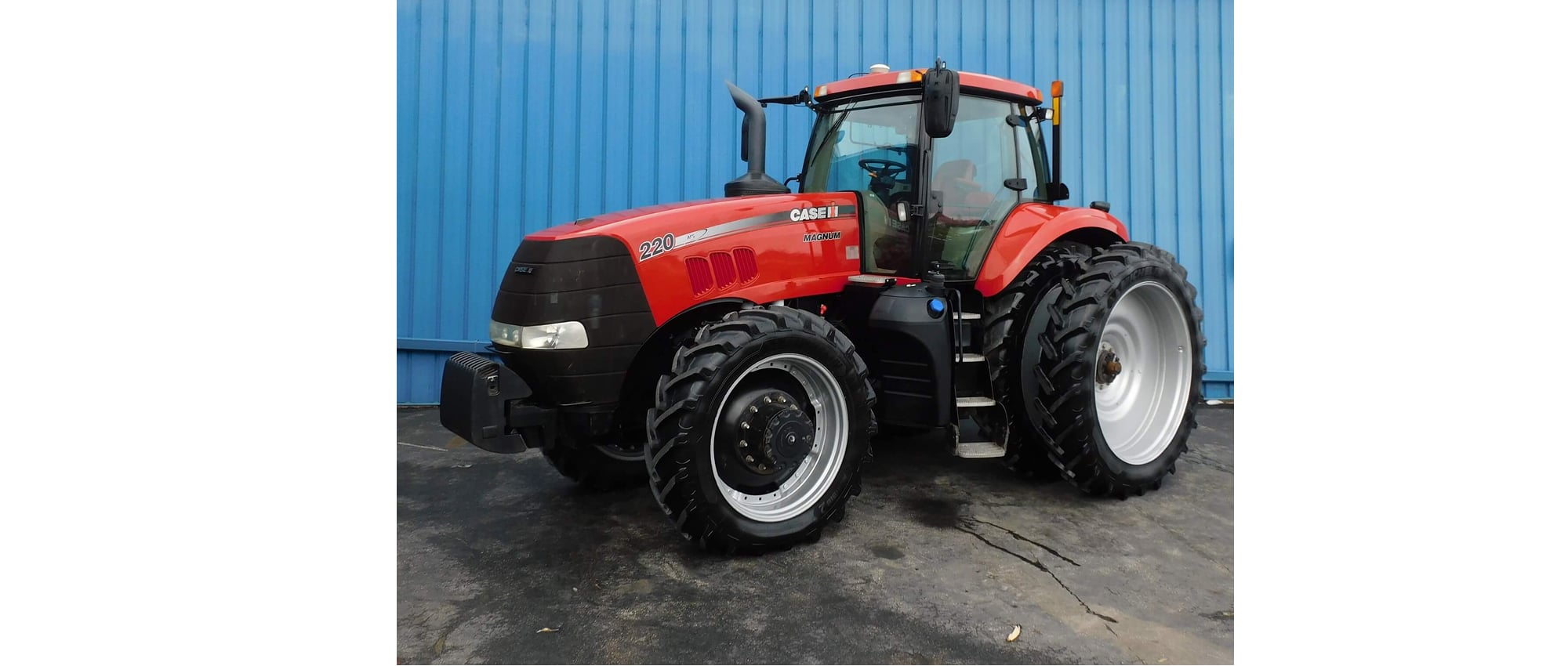 Case 220 tractor for sale